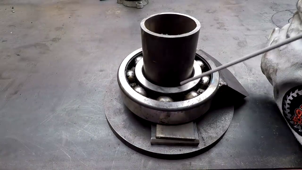 процесс изготовления самодельного станка для гибки металла шаг 11