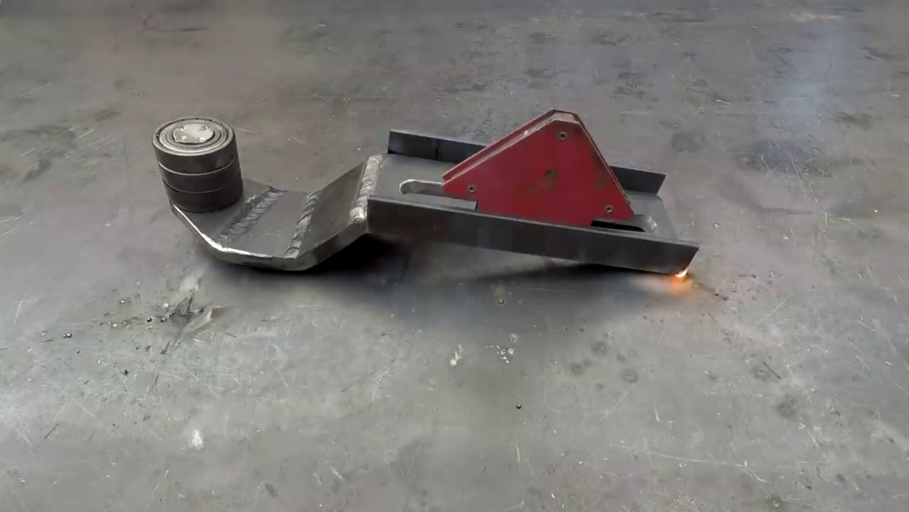 процесс изготовления самодельного станка для гибки металла шаг 25