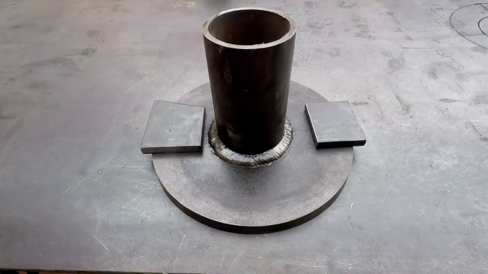 процесс изготовления самодельного станка для гибки металла шаг 7